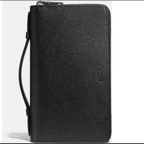 🔥Sales🔥💖 Coach Men Travel Wallet 💖Gift Idea - Picture 1 of 7
